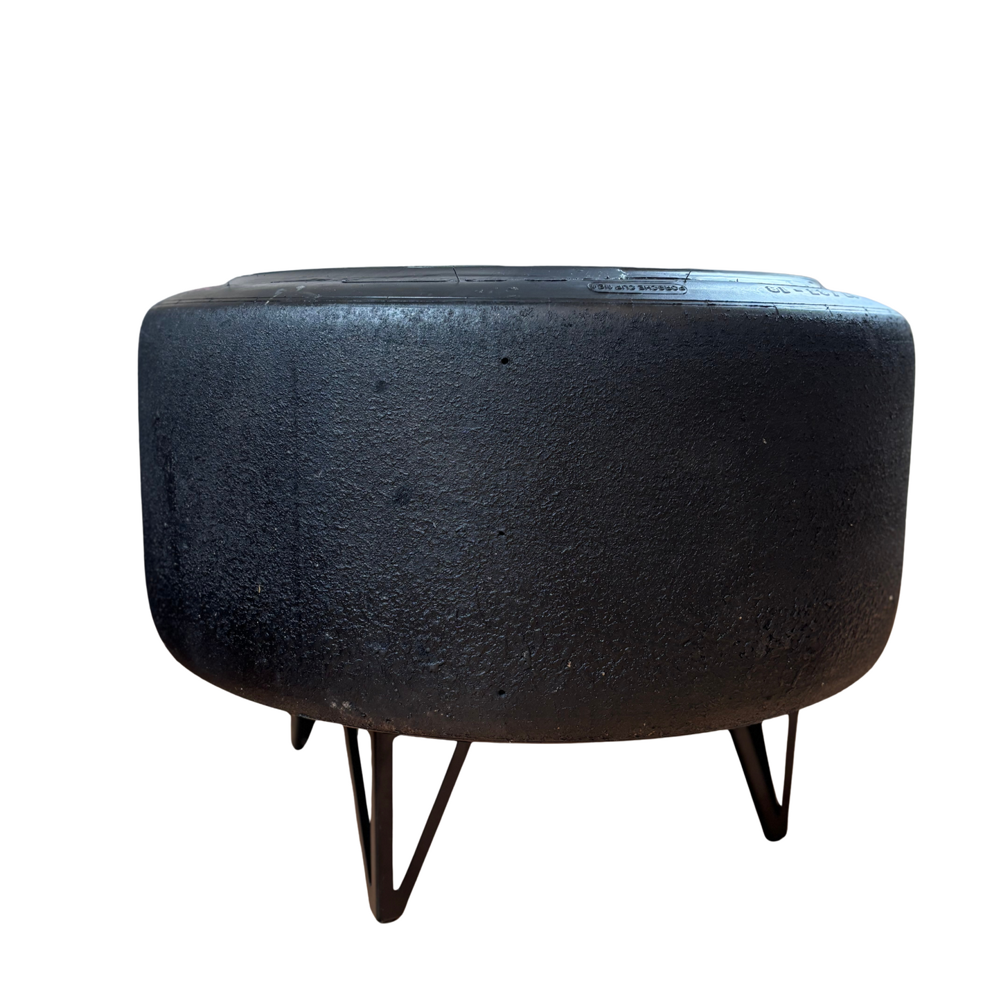 Martini Racing Couchtisch – Handmade Unikat aus Slickreifen